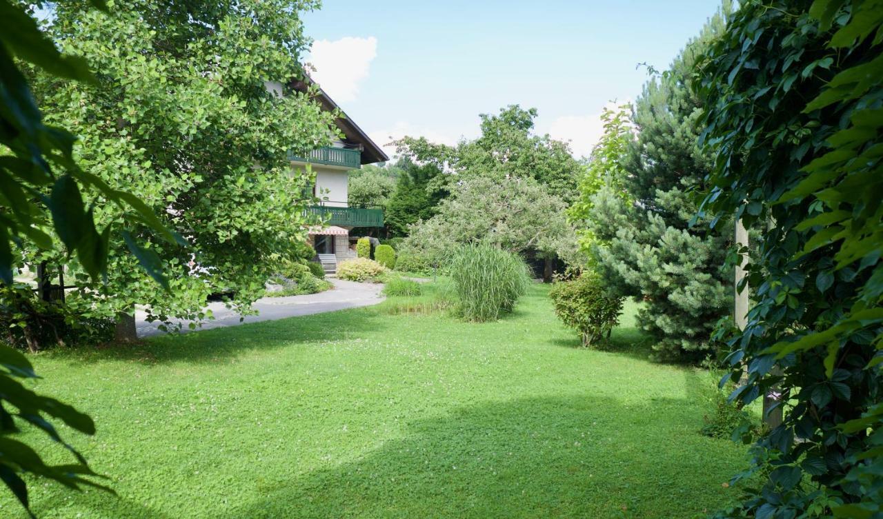 Home Apartments & Yoga Studio Bled-Recica Exteriér fotografie